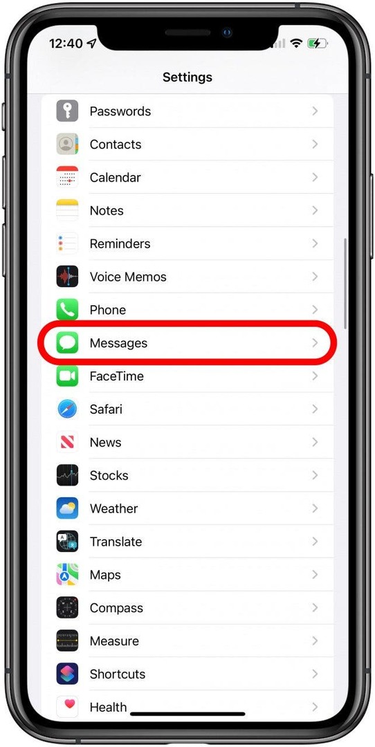 Klepněte na Zprávy - můžete vyhledávat zprávy na iphone