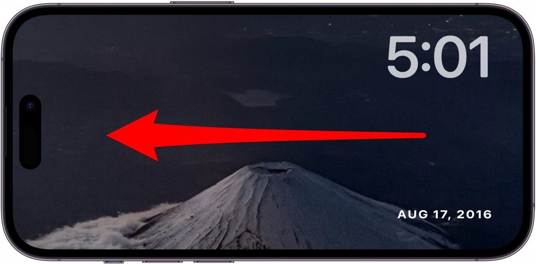 iPhone-Standby-Fotobildschirm mit rotem Pfeil, der nach links über den Bildschirm zeigt und anzeigt, dass Sie auf dem Bildschirm nach links wischen müssen