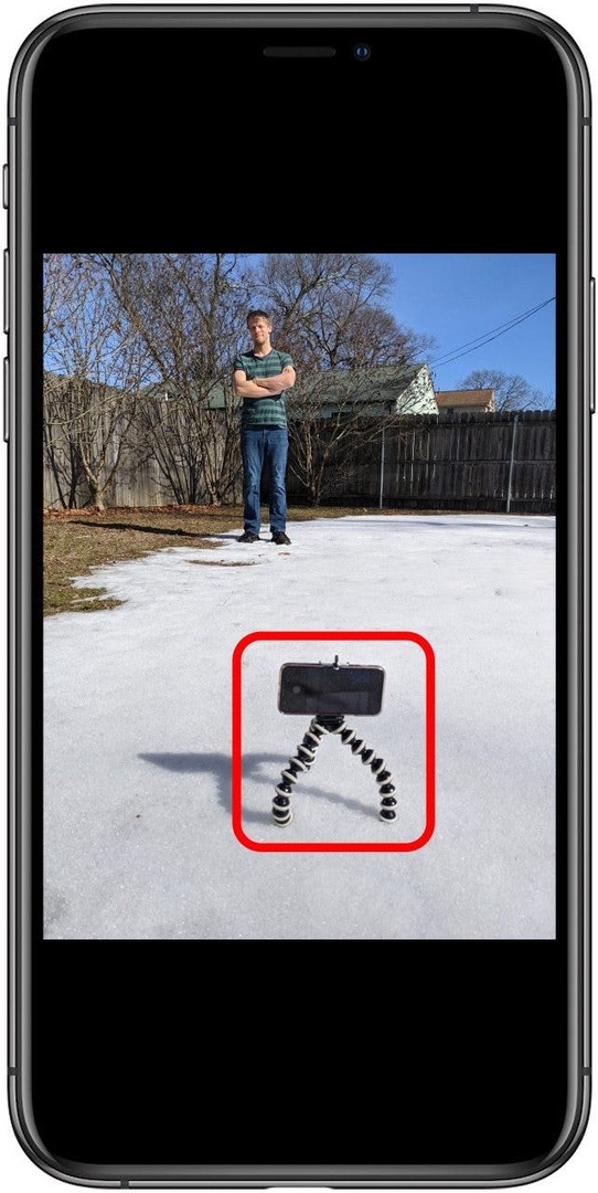 Plaats uw telefoon op een statief om de foto te maken.