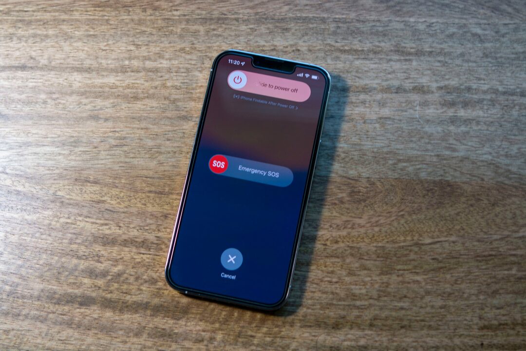 Sådan tvinger du genstart af iPhone 13 - 1