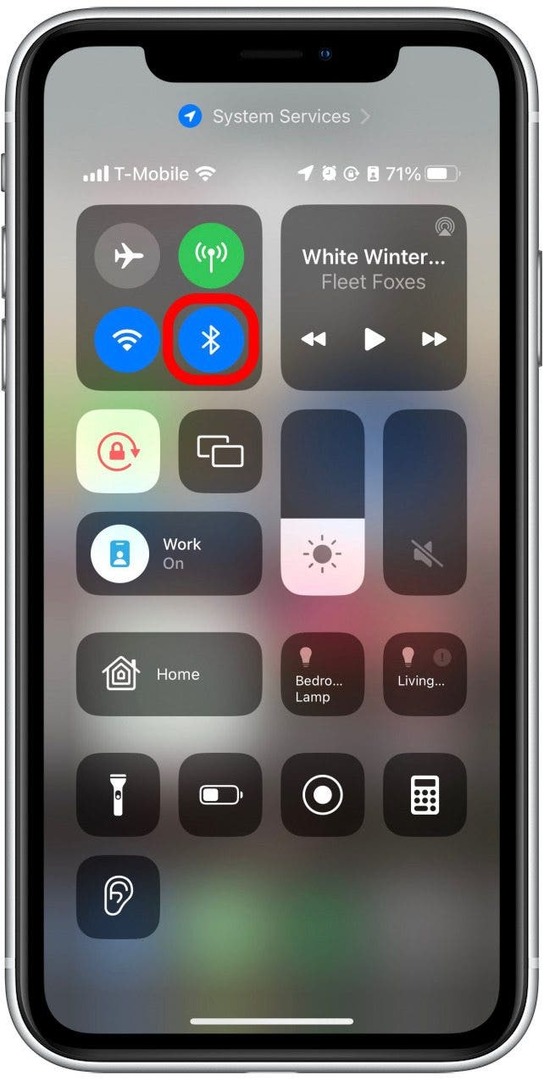 Dar kartą bakstelėkite „Bluetooth“ piktogramą, kad ji taptų mėlyna, o tai reiškia, kad „Bluetooth“ įjungtas.
