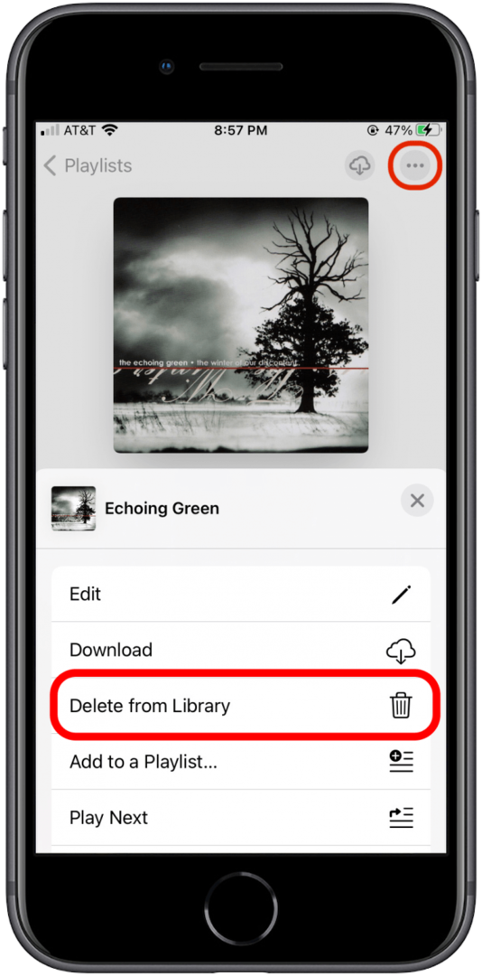 Wybierz opcję Usuń z biblioteki z menu Apple Music.