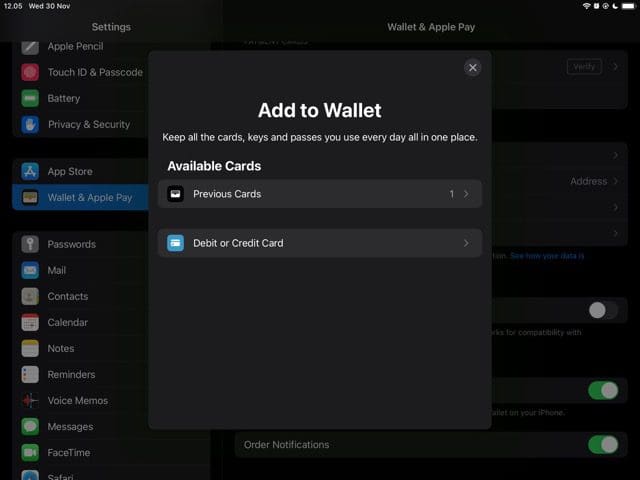 captură de ecran care arată cum să adăugați un card de debit sau de credit pe un iPad