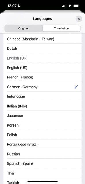 Snímek obrazovky se seznamem jazyků na kartě Překlad v Safari