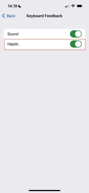Skjermbilde som viser hvordan du slår av haptiske lyder på ios