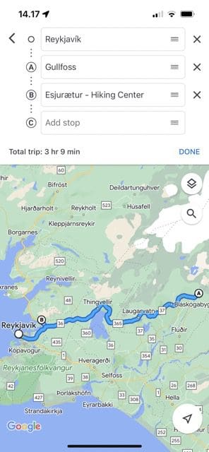 Screenshot che mostra una destinazione spostata in Google Maps per iOS