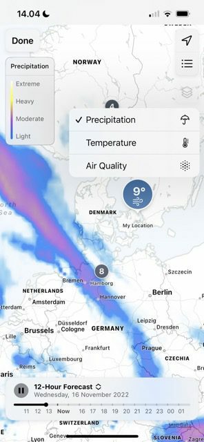 Képernyőkép, amely a térkép áttekintését mutatja az iOS Weather alkalmazásban