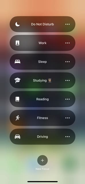 Ekrano kopija, kurioje matyti išjungti iOS fokusavimo režimai