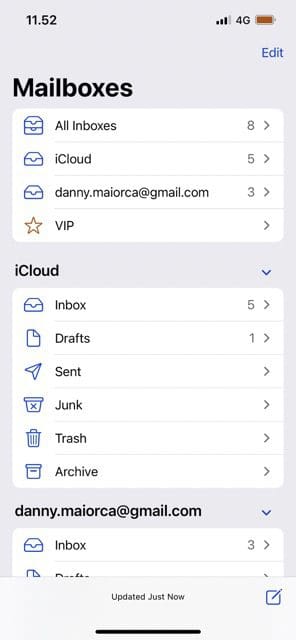 צילום מסך המציג את דף הבית של אפליקציית הדואר ב-ios