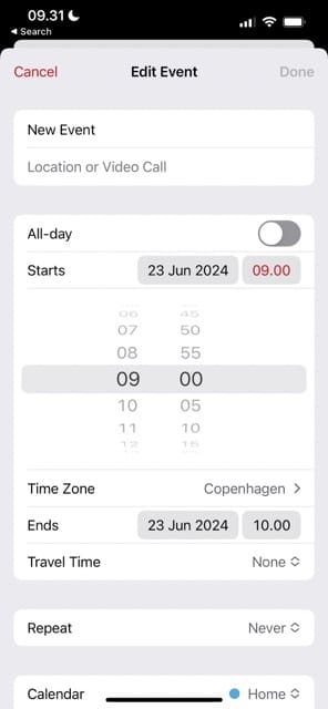 Skjermbilde som viser hvordan du planlegger en hendelse i Apple Calendar for iOS