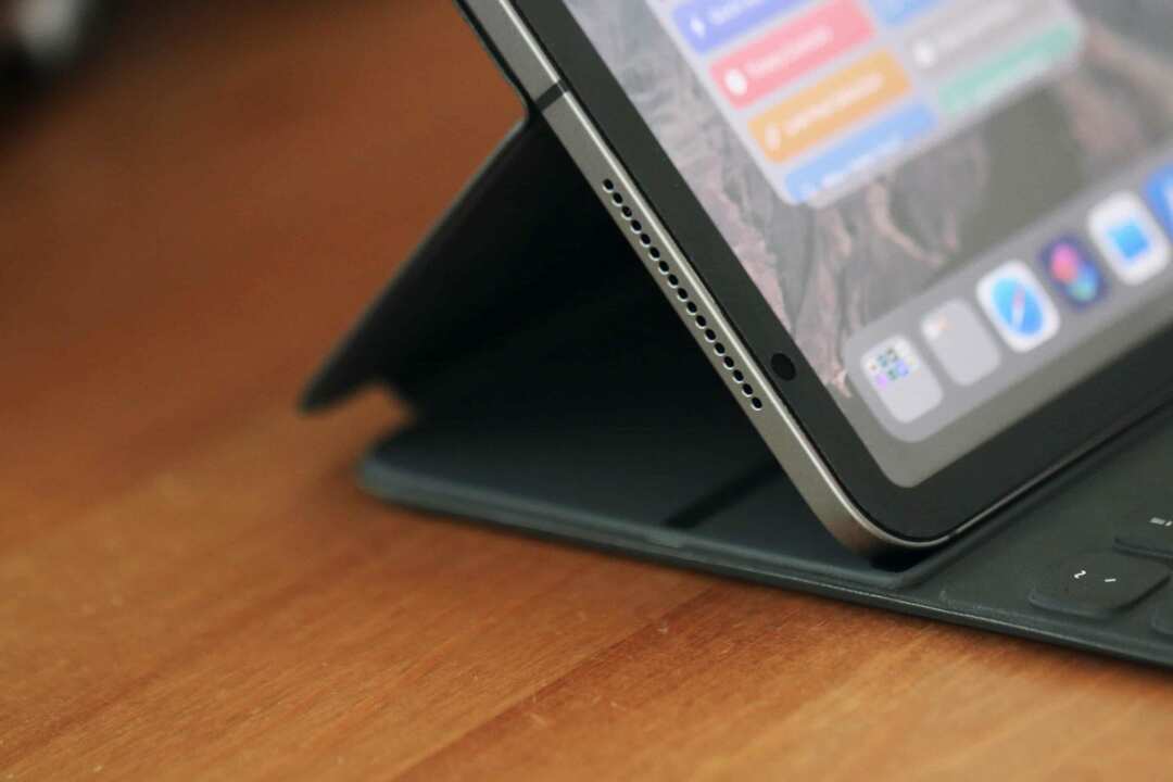 Smart Keyboard Folio Close Up Angles