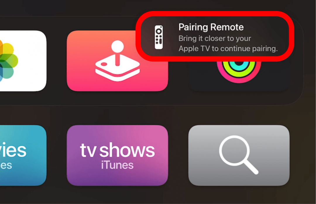 ضع جهازك بالقرب من Apple TV قدر الإمكان وانتظر حتى يختفي.