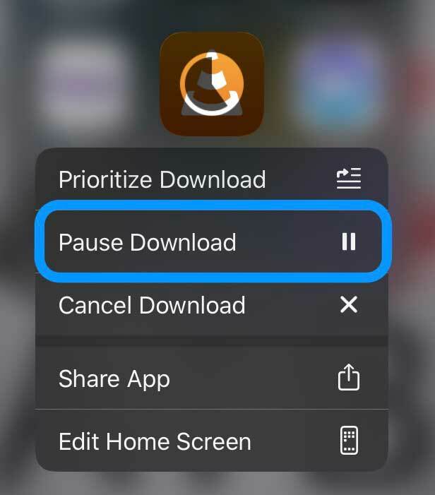 поставете на пауза изтеглянето на приложението на iPhone, iPad или iPod с помощта на меню за бързо действие и докосване