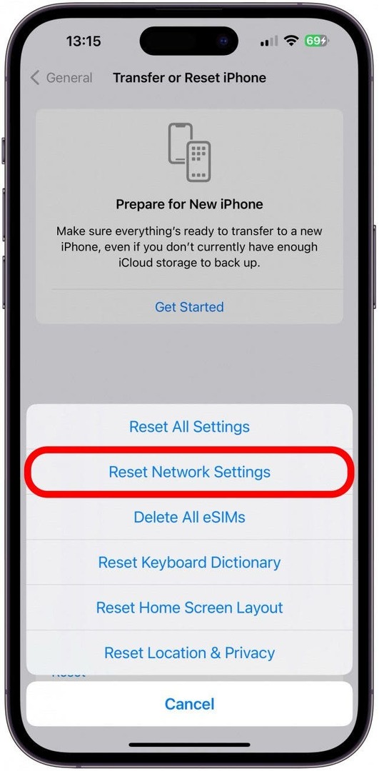 Återställ din iPhones nätverksinställningar.