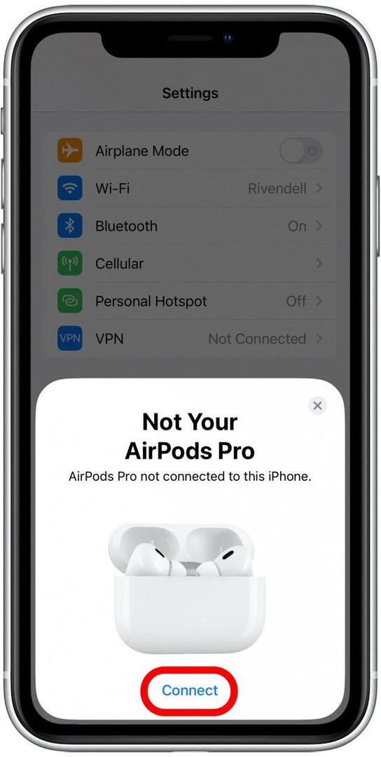 Отворете своя калъф за AirPods и когато на вашия iPhone се появи екран Not Your AirPods, докоснете Свързване.