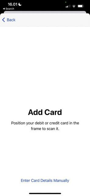 ekrano kopija, kurioje rodomas „Apple Pay“ kortelės pridėjimo ekranas