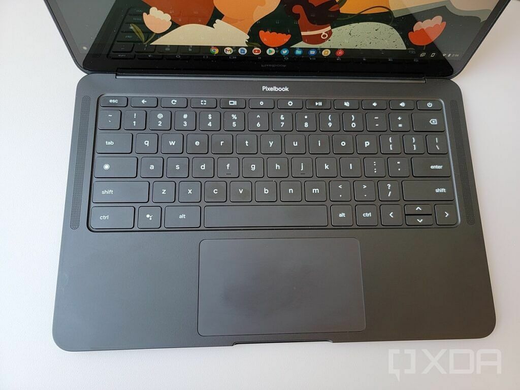 Изглед на клавиатурата на Pixelbook go