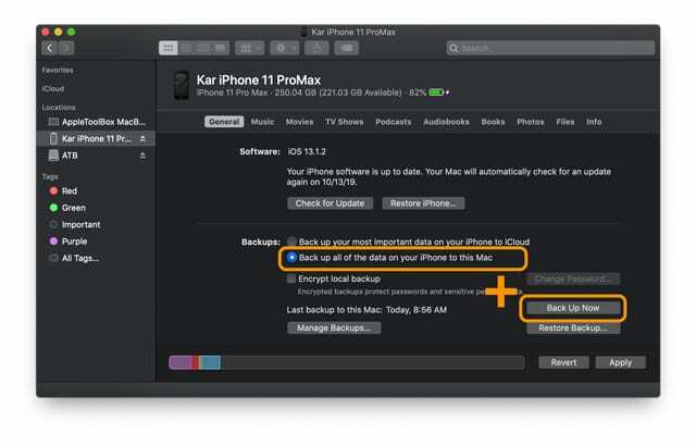 aplikasi macOS Finder dan tombol iTunes Backup Now