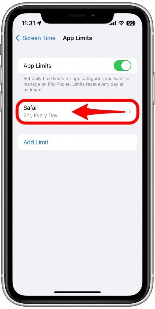 إذا رأيت Safari في هذه القائمة ، فاسحب لليسار عليها.