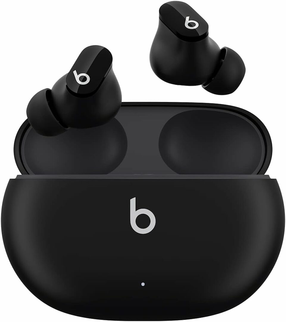 Los Beats Studio Buds son verdaderos auriculares inalámbricos de la marca propiedad de Apple. Cuentan con cancelación activa de ruido, compatibilidad con Spatial Audio de Apple y carga USB-C. ¡Ahora puedes comprarlos por $100!