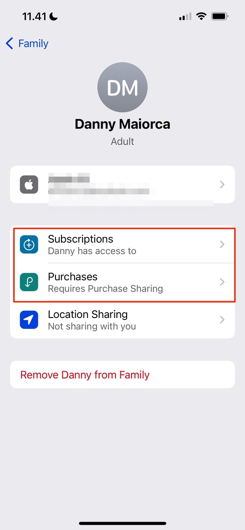 Válassza az Előfizetések és vásárlások lehetőséget iOS rendszeren