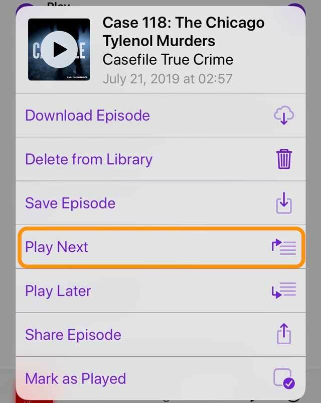 L'app podcast riproduce l'opzione successiva per un episodio